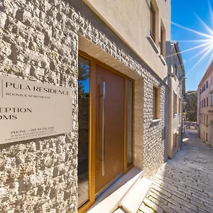 And Old Center Pula